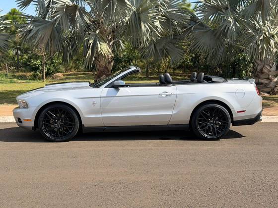 FORD MUSTANG 5.0 GT CONVERSÍVEL V8 GASOLINA 2P AUTOMÁTICO FORD MUSTANG 5.0 GT CONVERSÍVEL V8 GASOLINA 2P AUTOMÁTICO